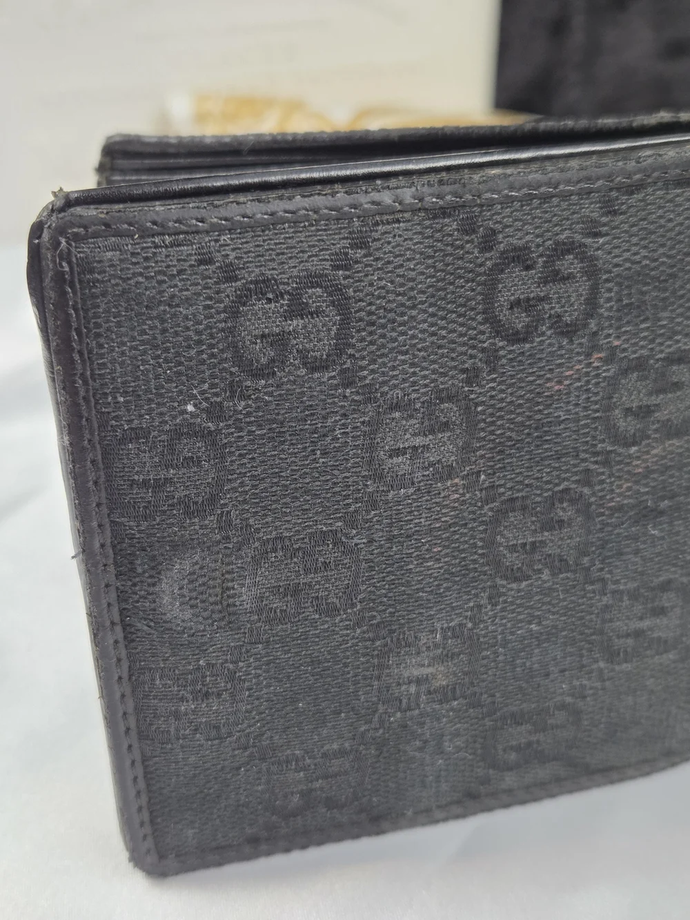 Authentic Gucci Black GG Canvas Bifold Wallet Hidden Coin Pouch Leather